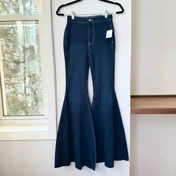 NWT Free People Just Float On Flare Jeans Denim High Rise We The Free Midnight - Picture 6 of 16